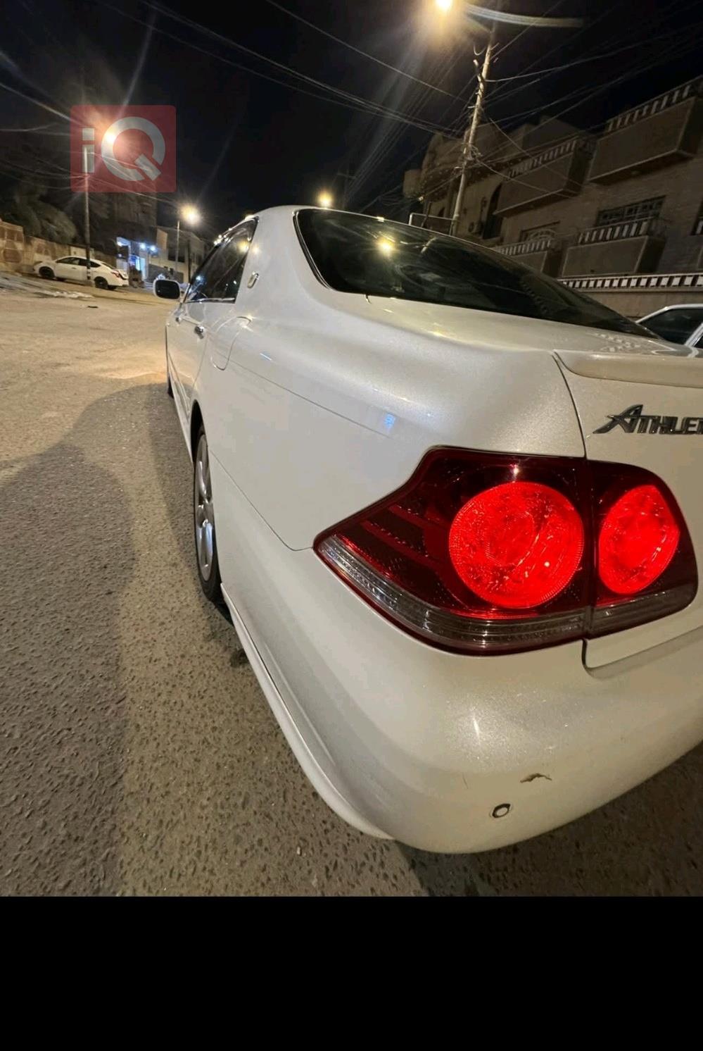 تۆیۆتا کراون